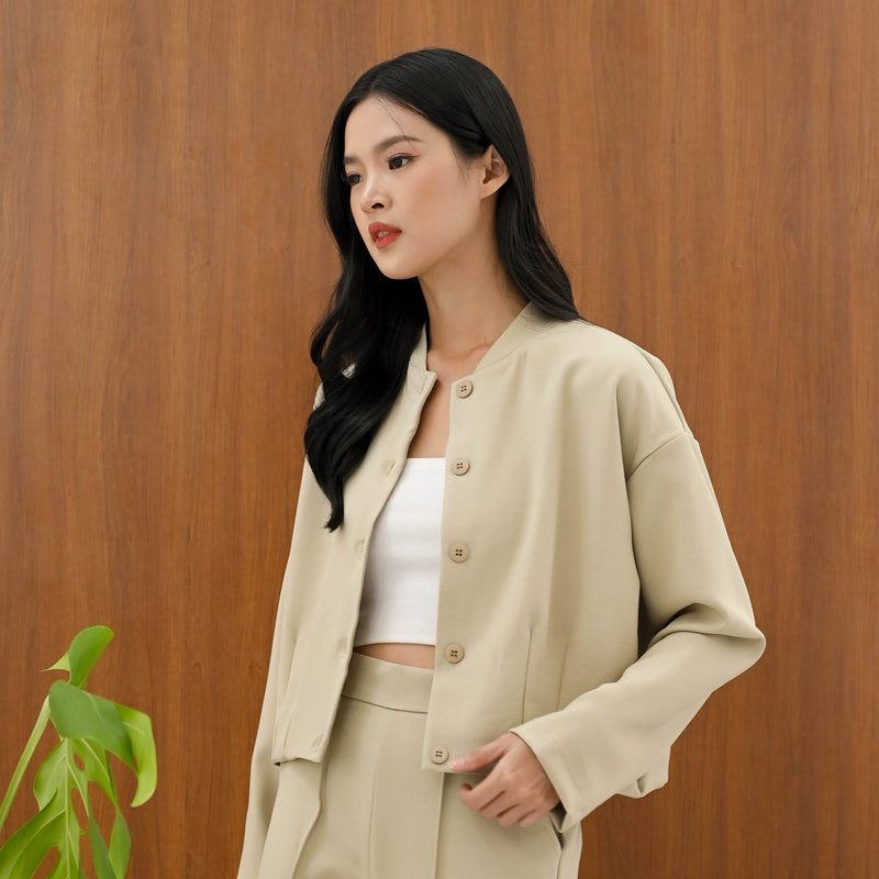 Niseko Cream Blazer